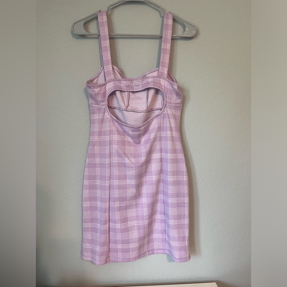 Liz & Sara Dress - Picture 1 of 3